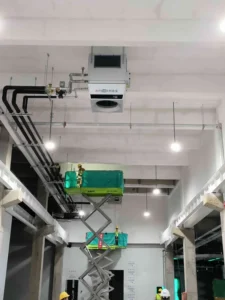 Ductless Ceiling Mounted 380V AC Motor Air Handling Unit Water Chiller Heat Pump for Warehouse Heating Cooling Low