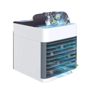 Small Spray Air Conditioner Fan Desktop Cooling Fan Portable Mini Air Cooler Portable Spray Cool Cooling Fan
